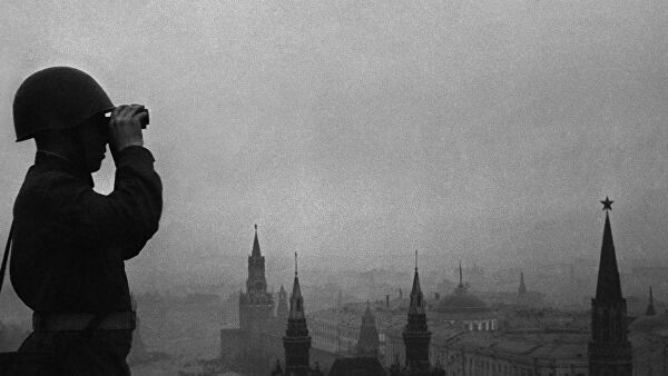 Дочь фронтовика рассказала о задании отца заминировать подступы к Кремлю