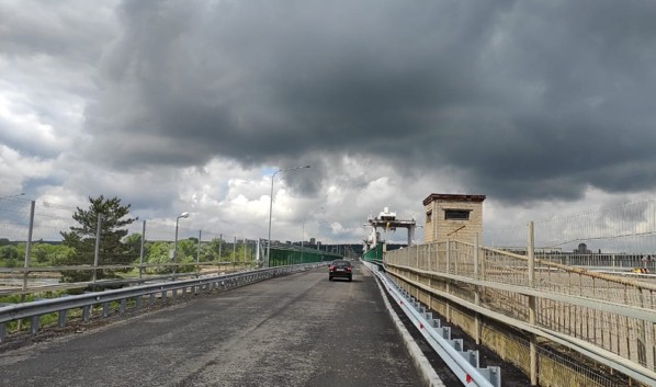 В Воронеже первые машины проехали по открытому после капремонта мосту