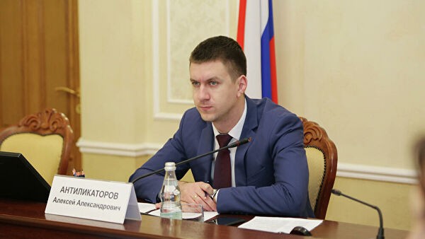 Суд продлил домашний арест экс-заммэра Воронежа, обвиняемого во взятке