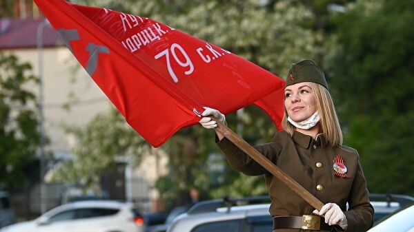 "Лидеры России" провели всероссийский онлайн-марафон "75 историй"