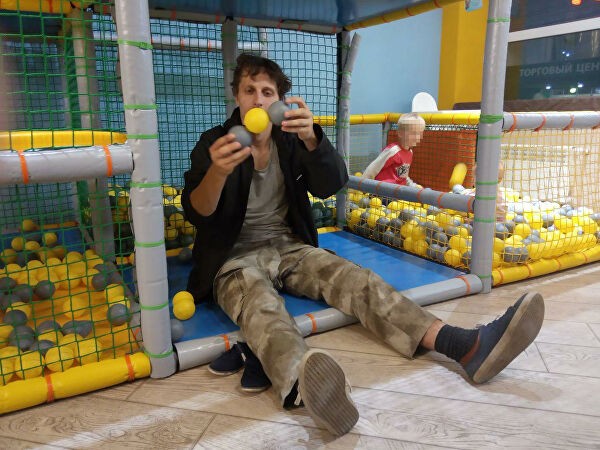 "Ни груди, ни опыта". О том, чего мужчины обычно боятся как огня