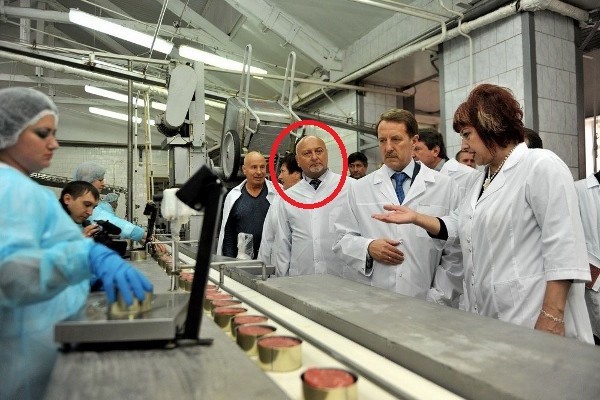 Суд закрыл дело воронежского &laquo;колбасного короля&raquo;, застрелившего водителя