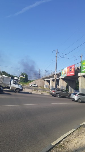 Чёрный дым окутал левый берег Воронежа
