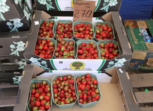 Почему в этом году в Воронеже такая дорогая клубника?
