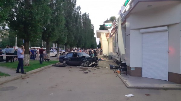Очевидцы рассказали подробности страшной аварии на Ленинском проспекте