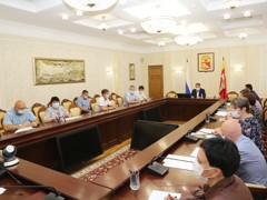 Вадим Кстенин провел совещание по подготовке к реконструкции парка &laquo;Дельфин&raquo;