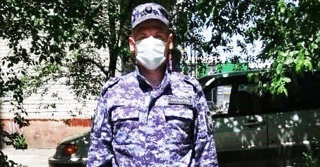 Младенца подбросили в подъезд многоэтажки в Воронеже
