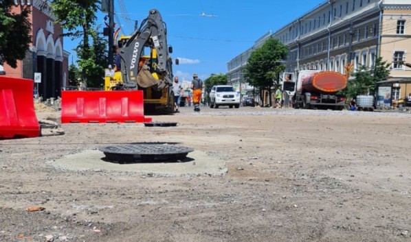 Воронежцев просят проголосовать, открывать ли движение по проспекту Революции 21 июня?