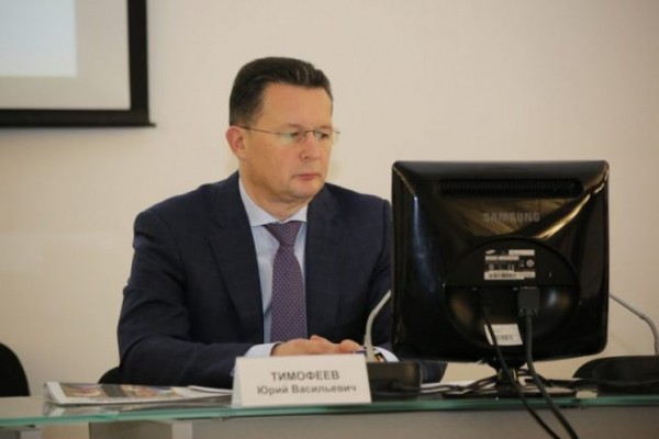 Городскому чиновнику вручили награду