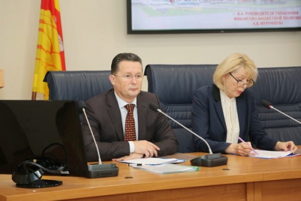 Городскому чиновнику вручили награду