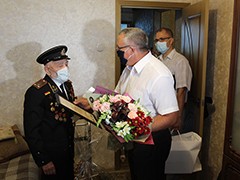 В Левобережном районе поздравили ветерана Великой Отечественной войны Ивана Николаевича Осадчука