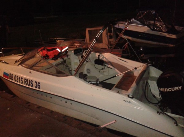 Пострадавшая в столкновении двух катеров в Воронеже в тяжёлом состоянии
