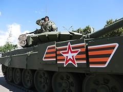 В Воронеже прошел парад Победы