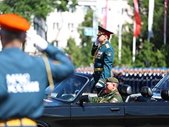 В Воронеже прошел парад Победы
