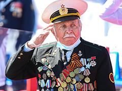 В Воронеже прошел парад Победы