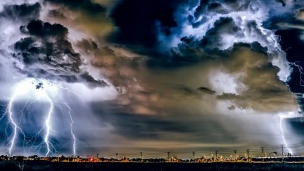 Воронежцев предупредили о надвигающихся ливнях и грозах