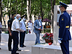 В Ленинском районе поздравили медицинских работников