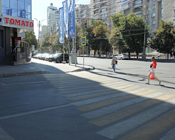 Проклятие над городом: многомиллионные расходы оставили центр Воронежа без свежей разметки