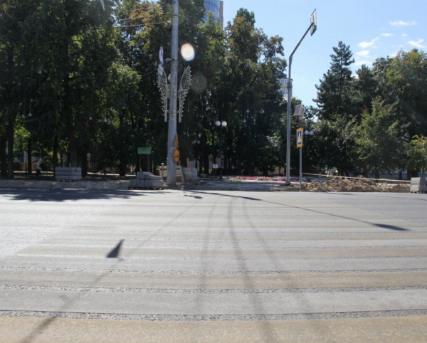 Проклятие над городом: многомиллионные расходы оставили центр Воронежа без свежей разметки