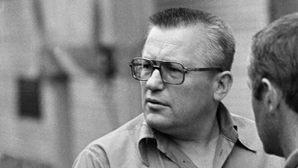 Знамя сборной пловцов. К 90-летию Сергея Вайцеховского