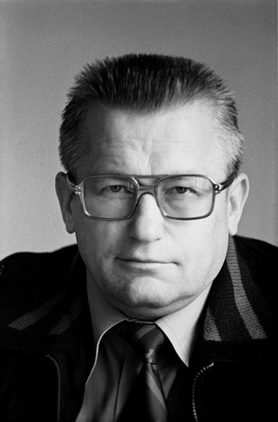 Знамя сборной пловцов. К 90-летию Сергея Вайцеховского