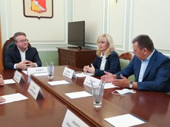 В Воронеже планируется реализовать акцию национальной платежной системы &laquo;Мир&raquo;: проезд при оплате бесконтактной картой &laquo;Мир&raquo; будет стоить 17 рублей