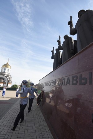 Через Воронеж прошёл автопробег на патриотичных &laquo;Тойотах&raquo;