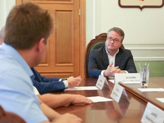 В Воронеже планируется реализовать акцию национальной платежной системы &laquo;Мир&raquo;: проезд при оплате бесконтактной картой &laquo;Мир&raquo; будет стоить 17 рублей