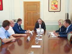 В Воронеже планируется реализовать акцию национальной платежной системы &laquo;Мир&raquo;: проезд при оплате бесконтактной картой &laquo;Мир&raquo; будет стоить 17 рублей