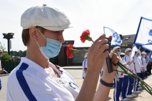 Через Воронеж прошёл автопробег на патриотичных &laquo;Тойотах&raquo;