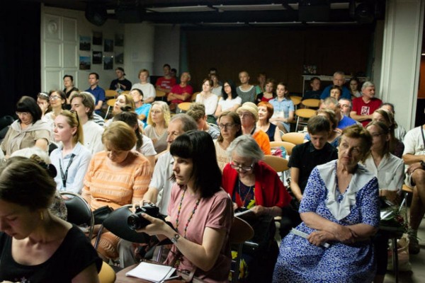 Платоновскому фестивалю разрешили продавать билеты без 50% рассадки
