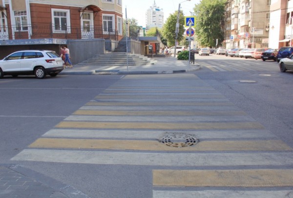 Проклятие над городом: многомиллионные расходы оставили центр Воронежа без свежей разметки