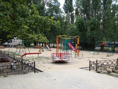 Мэр Вадим Кстенин: дворы, где жители не проявляют активности по их благоустройству, в будущем мы планируем ремонтировать в инициативном порядке