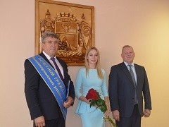 Звание &laquo;Почетного гражданина Коминтерновского района&raquo; присвоили заслуженному врачу РФ Ивану Мошурову