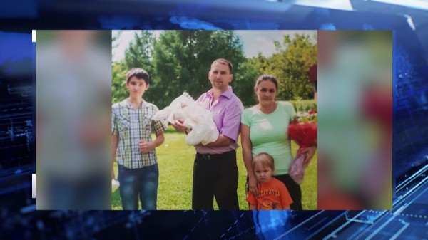 &laquo;Кукла&raquo; в коляске. Нашедшей 1,5-годовалую девочку воронежской семье отказали в усыновлении