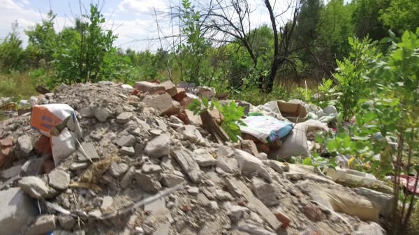 Мусорящих жителей воронежского райцентра поймают с помощью тайных фотоловушек