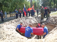 В Воронеже в день 75-летия окончания Второй мировой войны перезахоронили останки 45 красноармейцев