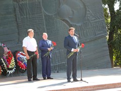 В Воронеже в день 75-летия окончания Второй мировой войны перезахоронили останки 45 красноармейцев