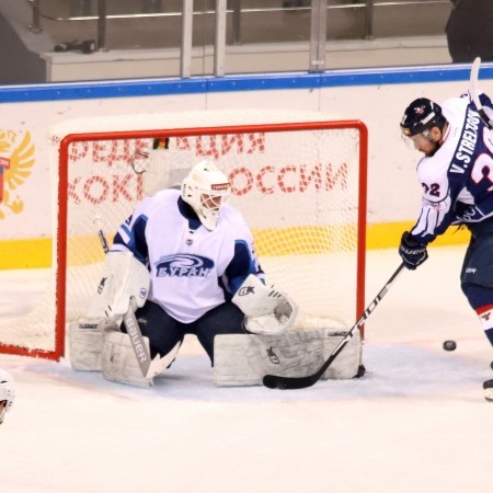 Денис Перевозчиков: "Цель №1 сейчас - вывести "Буран" в плей-офф" Ко всем новостям