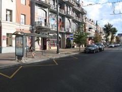 В Воронеже завершается обустройство новых остановок &laquo;Театр кукол&raquo; и &laquo;Петровский сквер&raquo;