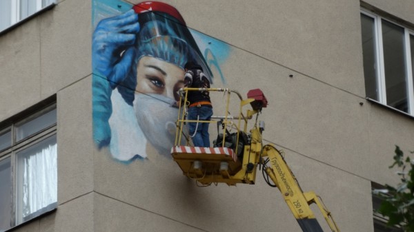 На воронежской областной больнице появится граффити о COVID-19