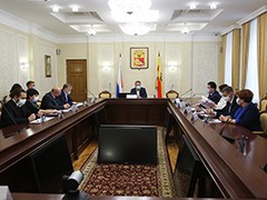 Мэр Вадим Кстенин провел совещание, посвященное реконструкции парка &laquo;Дельфин&raquo;