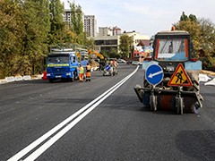 Дорожники готовятся к открытию рабочего движения по реконструируемому путепроводу на улице 9 Января