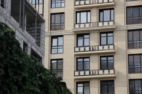 Строительство бизнес-центра на Никитинской стало сюрпризом для жителей элитного комплекса: &laquo;О таком соседстве не предупреждали&raquo;