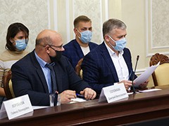 Мэр Вадим Кстенин провел совещание, посвященное реконструкции парка &laquo;Дельфин&raquo;