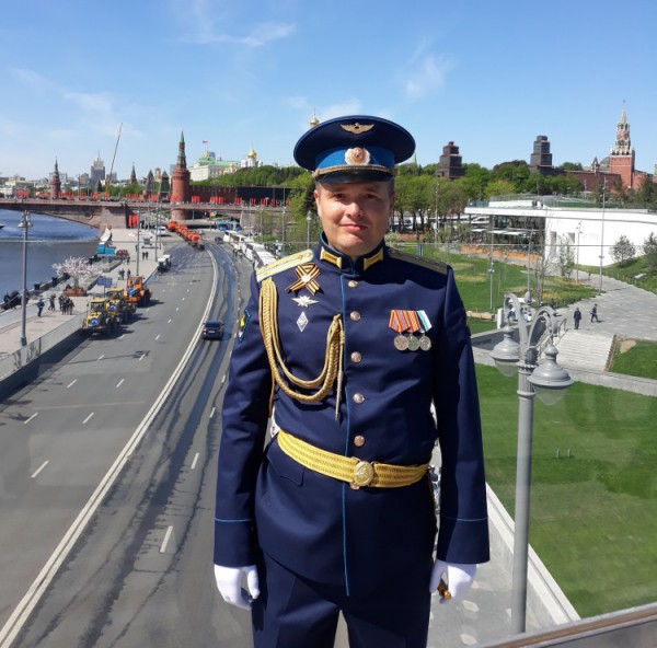 Сотрудник военно-воздушной академии и его супруга после встречи с предполагаемой мошенницей стали фигурантами уголовного дела