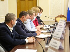 Вадим Кстенин: старые автобусы должны исчезнуть с городских улиц