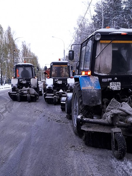 В администрации города обсудили ход уборки областного центра после снегопадов в выходные дни