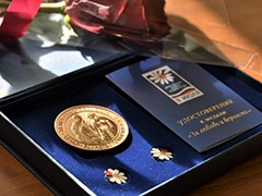 В Советском районе супружеским парам вручили медали &laquo;За любовь и верность&raquo;