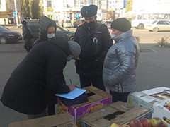 В Воронеже продолжаются рейды по соблюдению масочного режима на объектах торговли